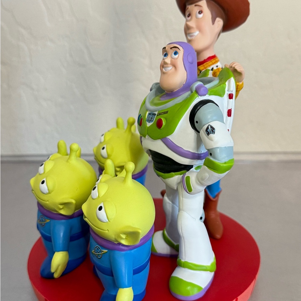 Precious Moments Disney We Look Up To You Toy Story Woody Buzz & Martians 191701 - Picture 7 of 16